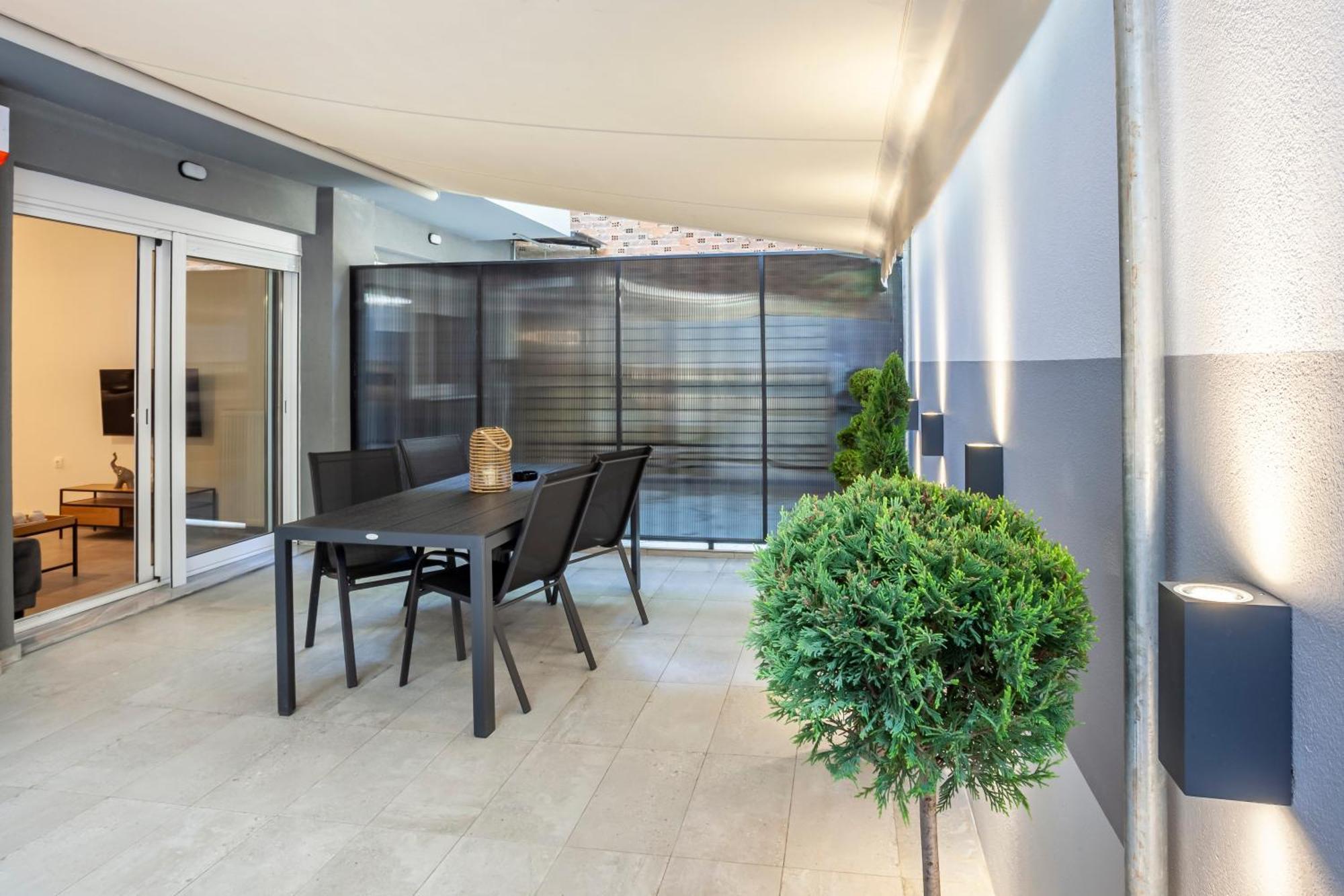Aretha-Simone-Your Urban Stay Thessaloniki Exterior foto